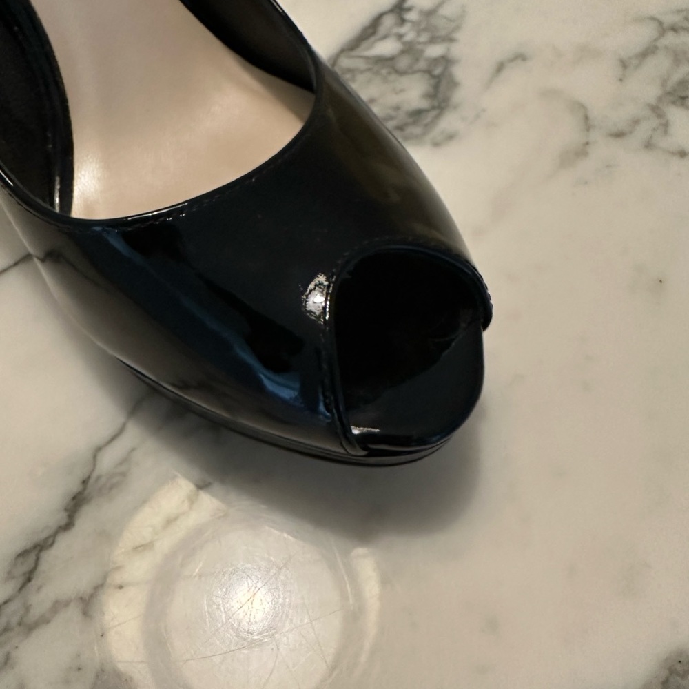 Dior black patent leather peep toe pumps - Picture 4 of 5